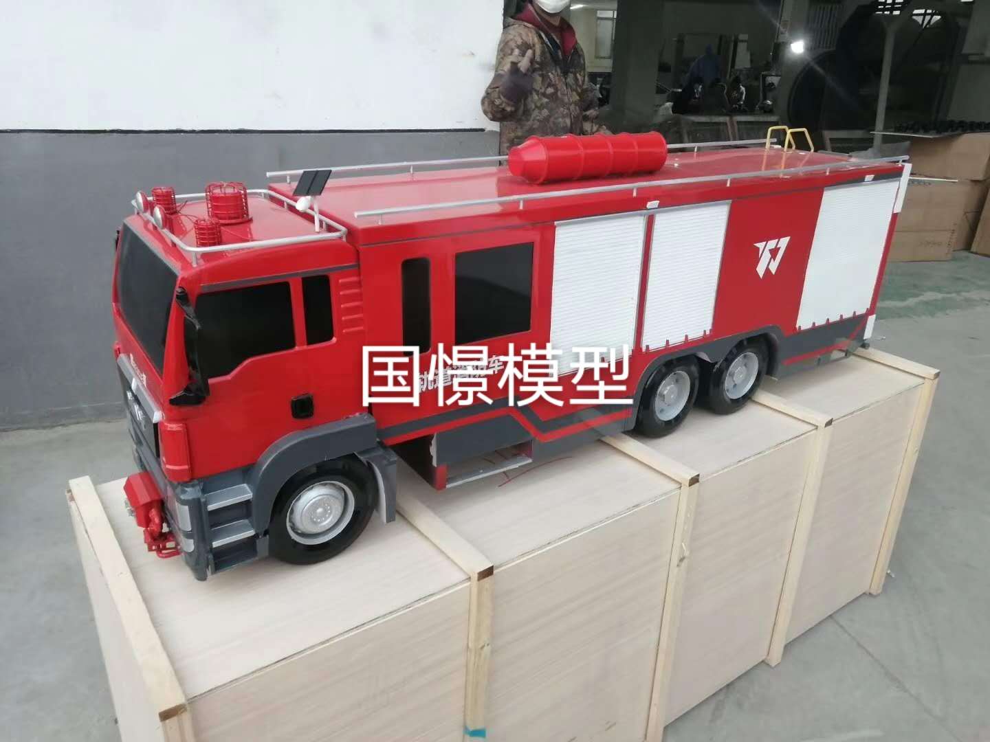 宜丰县车展车模